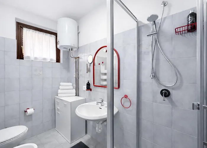 Bella Cozy Apartman Sondrio